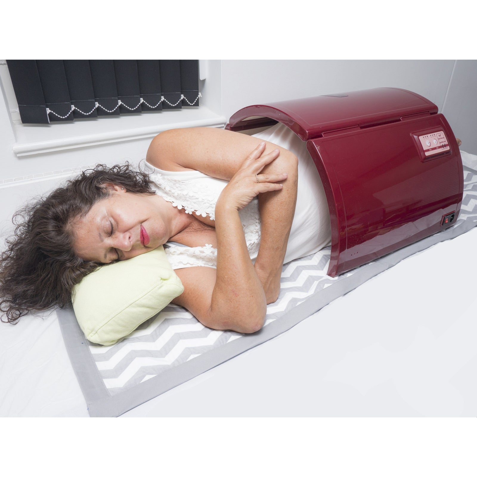 8 Week Hire - Go System - Powerful Targeted Portable Far Infrared -Just Fold it up & Go