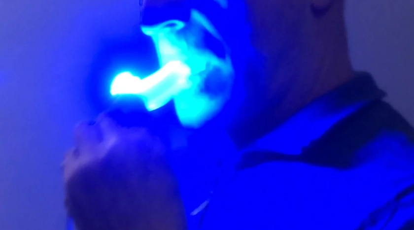 NEW Oralight Tooth &amp; Gum Care System - Red &amp; Blue Periodontal Light Therapy - Order Now for Feb Delivery